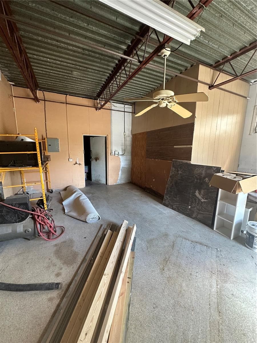 2254 TAMIAMI TRAIL — photo 4 of 6