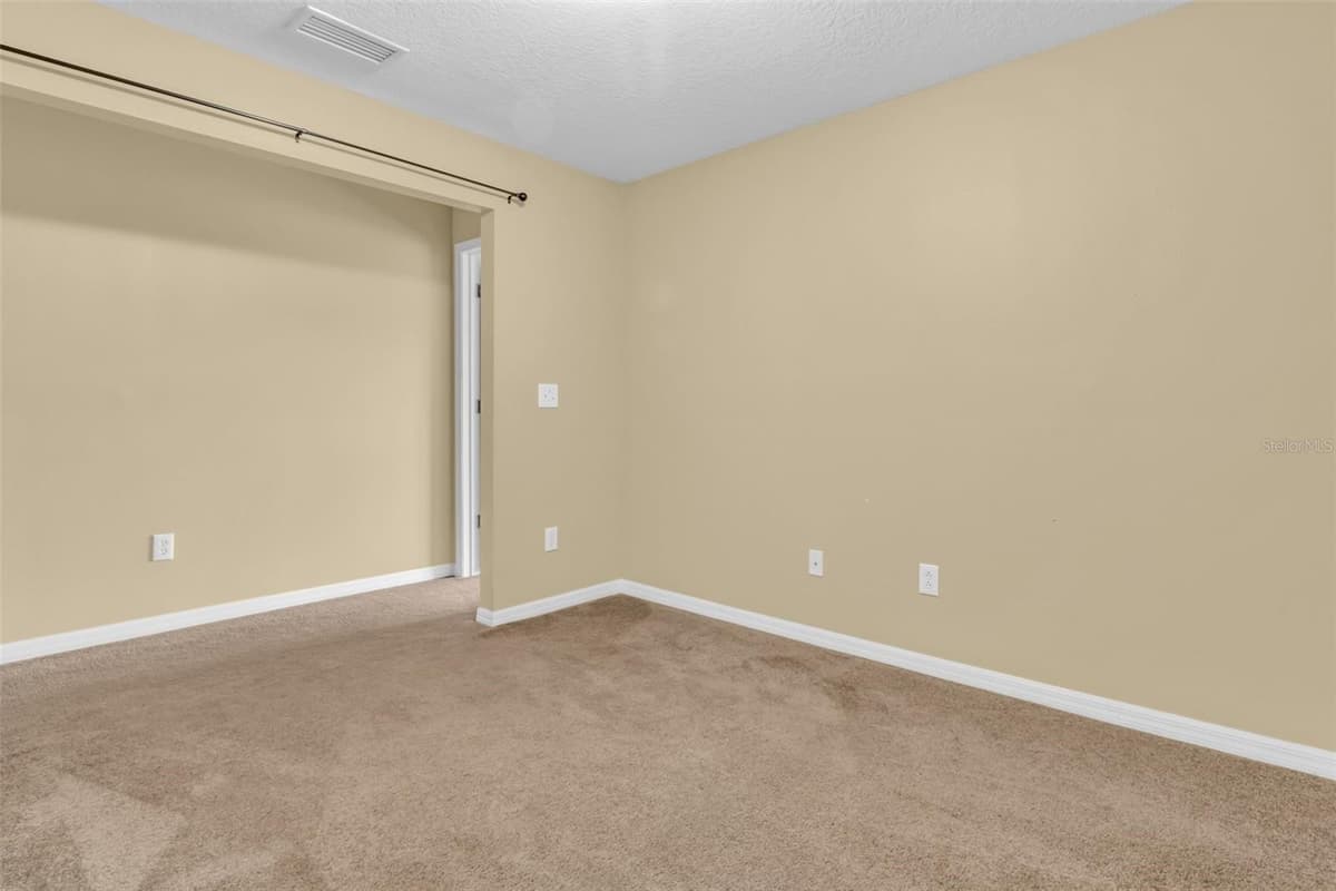 5333 RIVER ROCK ROAD — photo 35 of 46