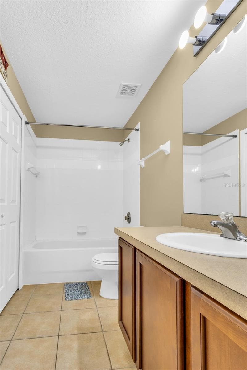 5333 RIVER ROCK ROAD — photo 33 of 46