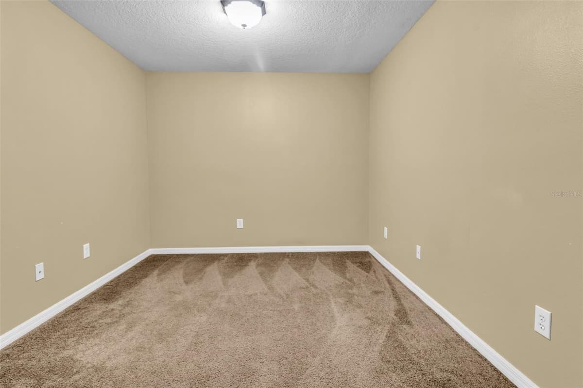 5333 RIVER ROCK ROAD — photo 34 of 46