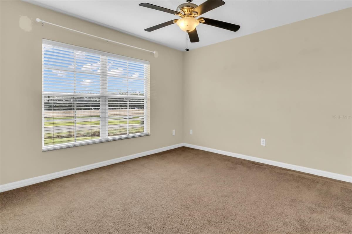 5333 RIVER ROCK ROAD — photo 36 of 46