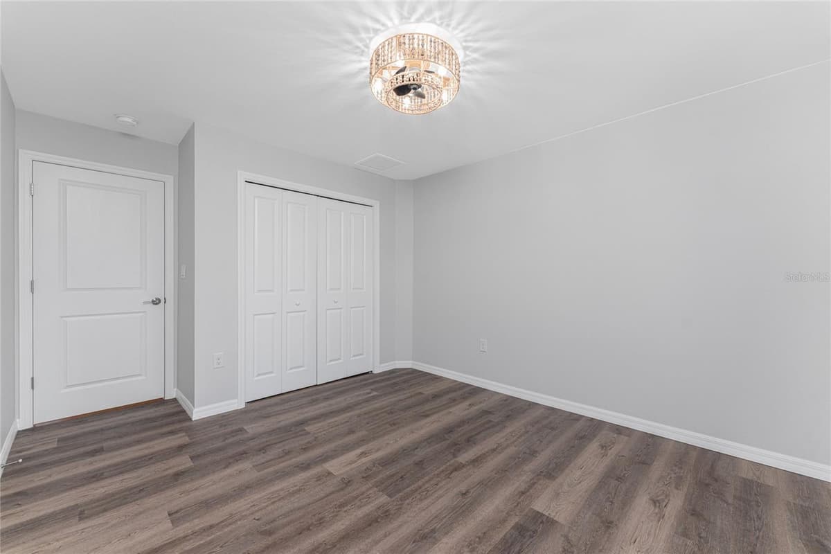 4199 HOLLIS AVENUE — photo 28 of 75