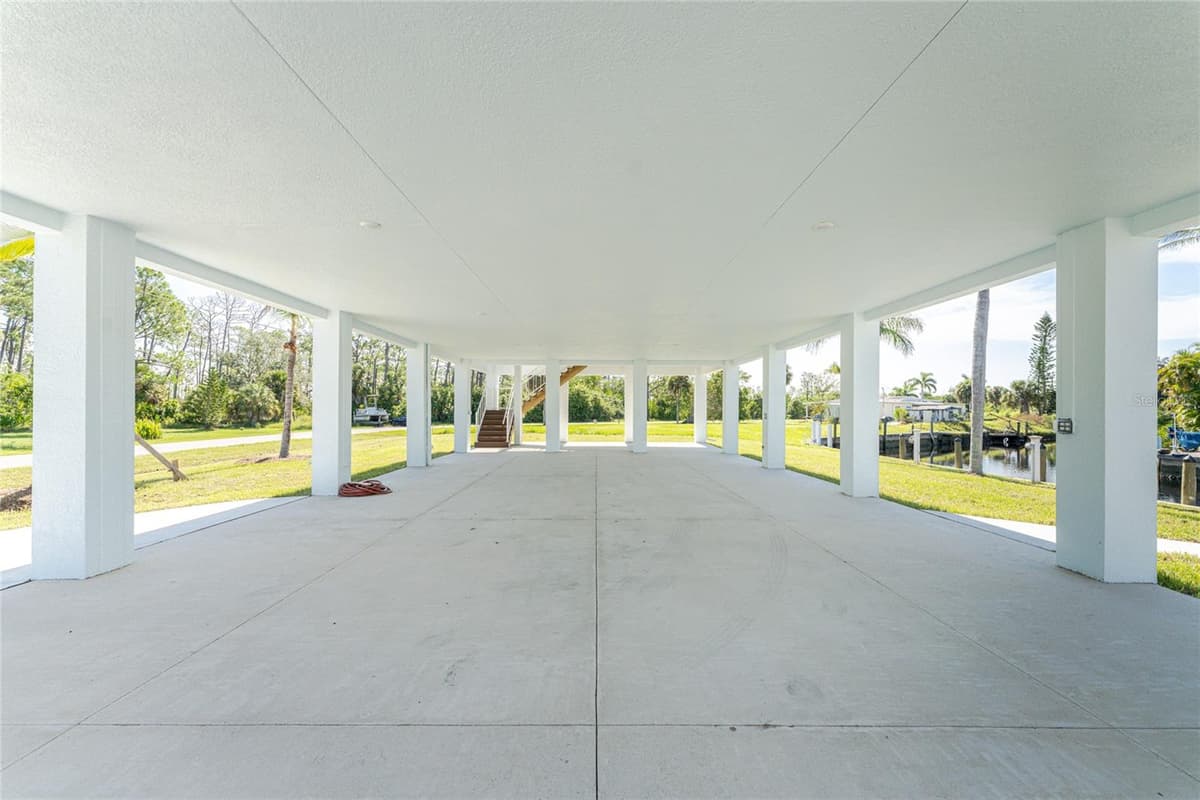 4199 HOLLIS AVENUE — photo 48 of 75