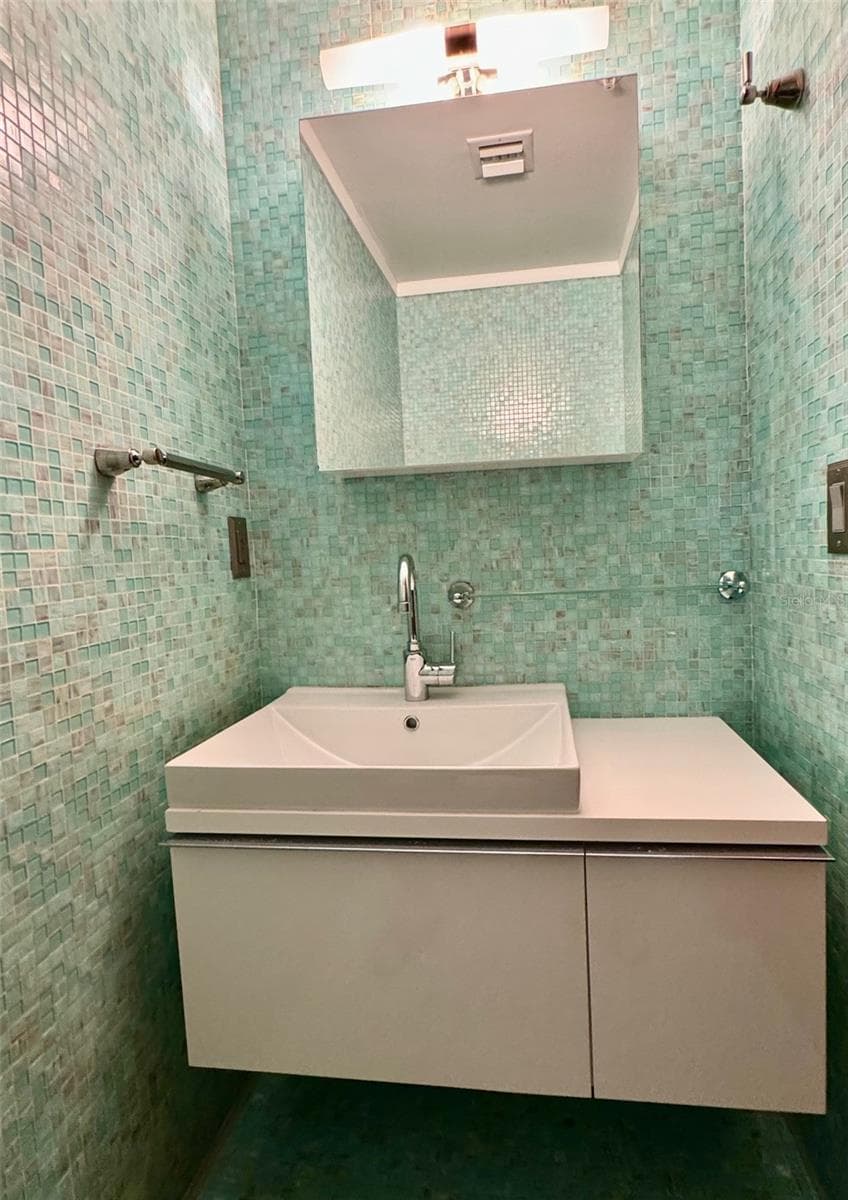 1500 OCEAN DRIVE — photo 29 of 46
