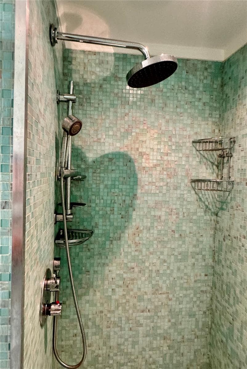 1500 OCEAN DRIVE — photo 26 of 46