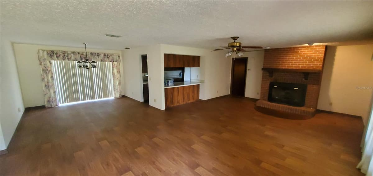 18300 STATE ROAD 52 — photo 7 of 12