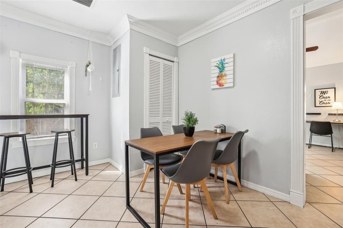 1815 LARKIN AVENUE — photo 11 of 50