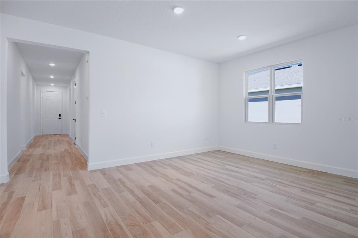 4235 SAWTOOTH COURT — photo 10 of 19