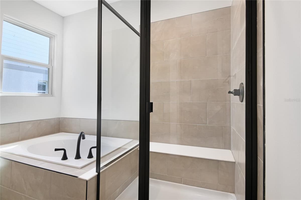 4235 SAWTOOTH COURT — photo 14 of 19