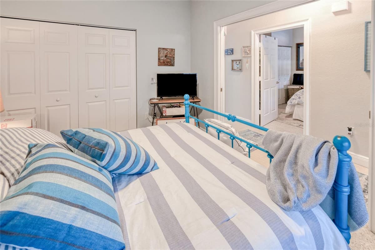 3228 PURPLE MARTIN DRIVE — photo 19 of 47