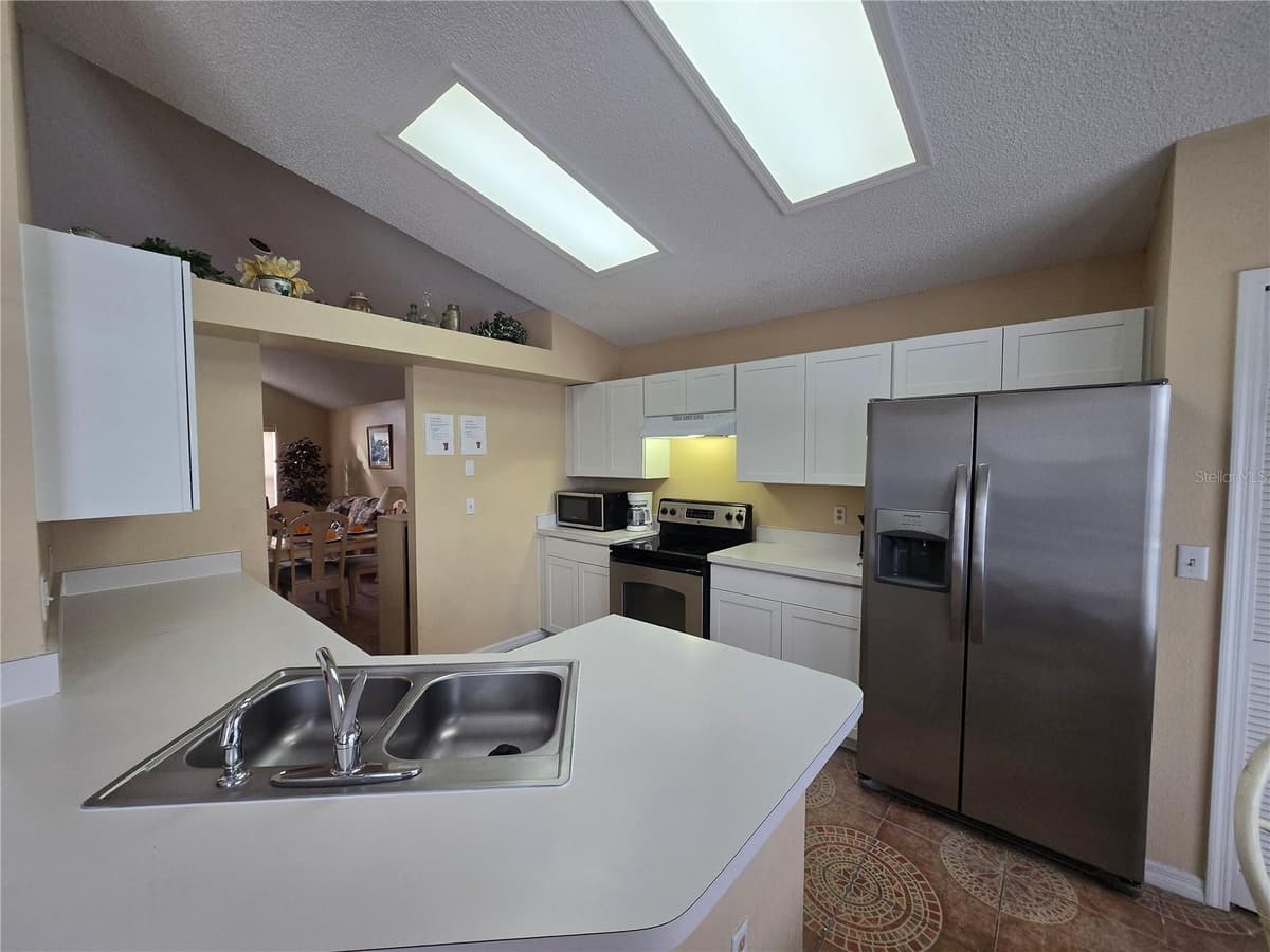 3011 BRANSBURY COURT — photo 10 of 42
