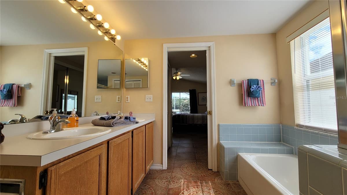 3011 BRANSBURY COURT — photo 27 of 42