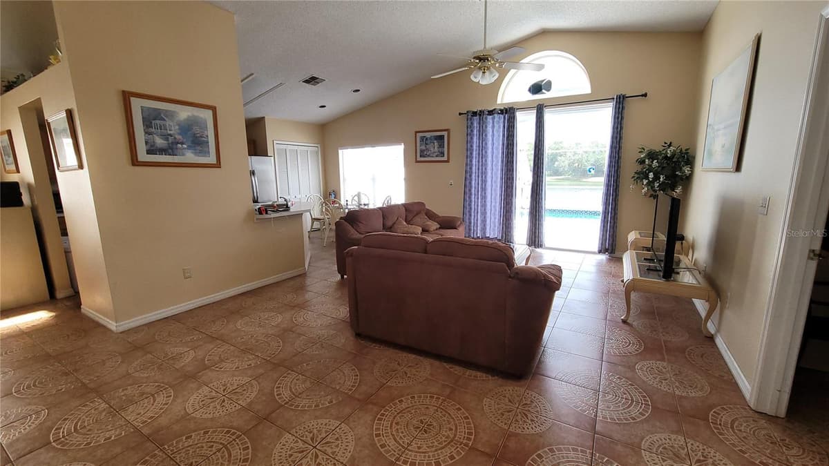 3011 BRANSBURY COURT — photo 18 of 42
