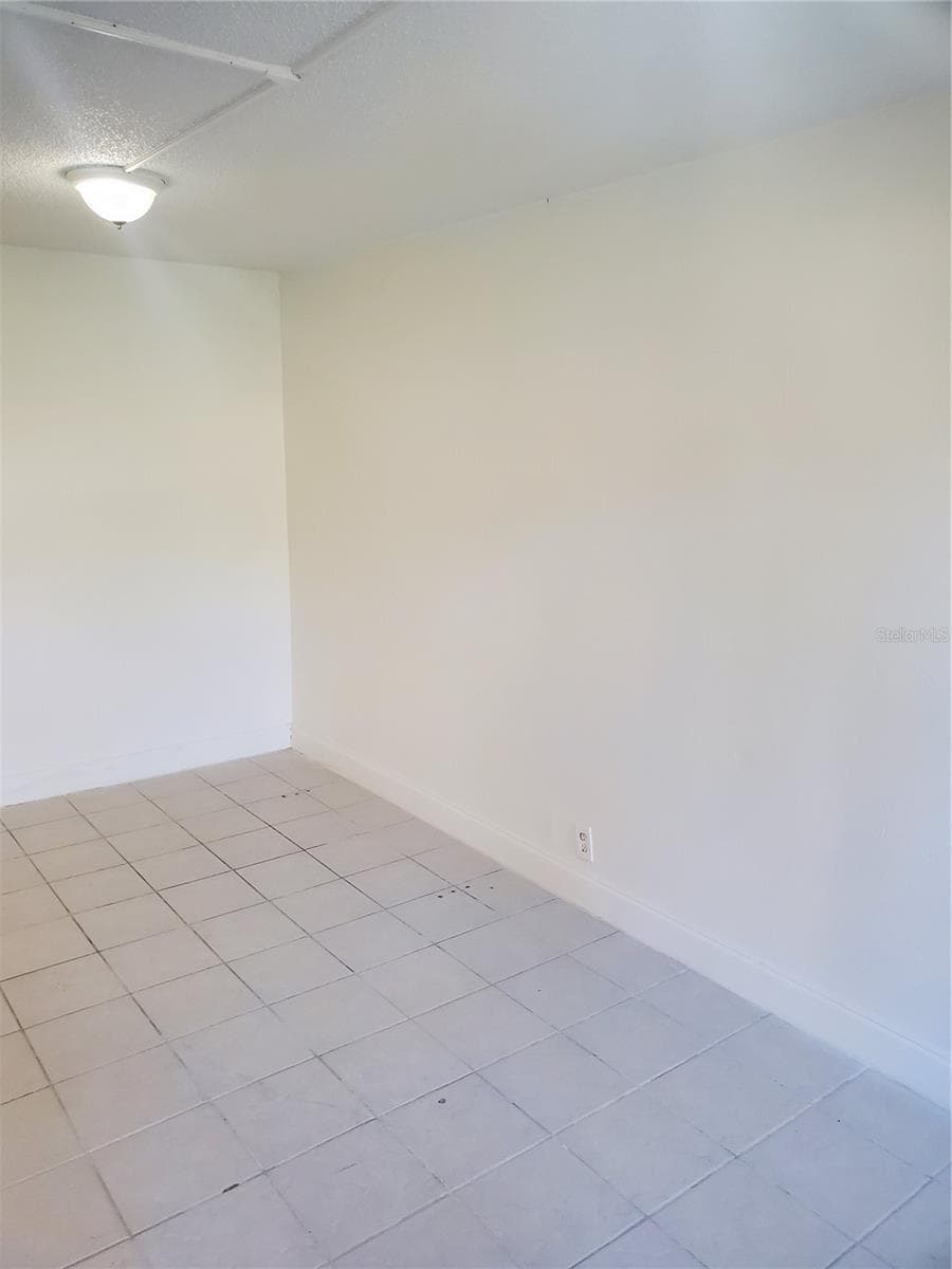 7900 ORANGE BLOSSOM TRAIL — photo 7 of 17