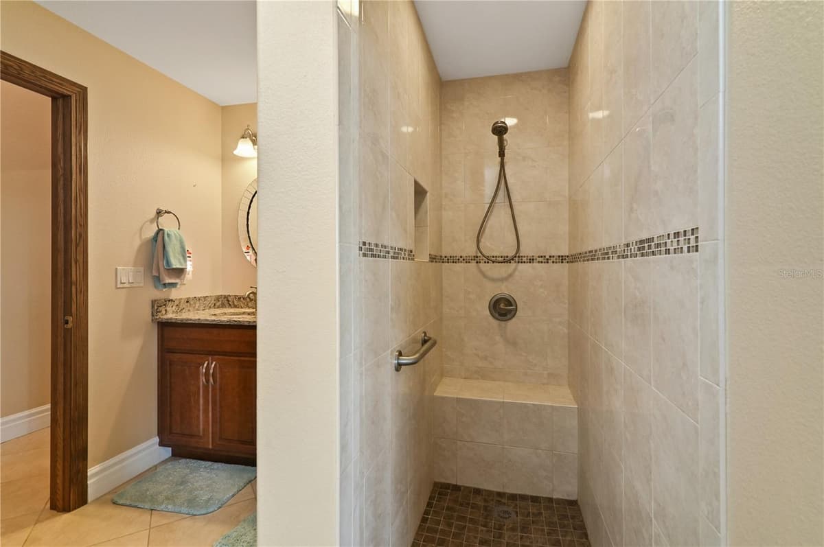 3933 MAMMOTH GROVE ROAD — photo 23 of 61