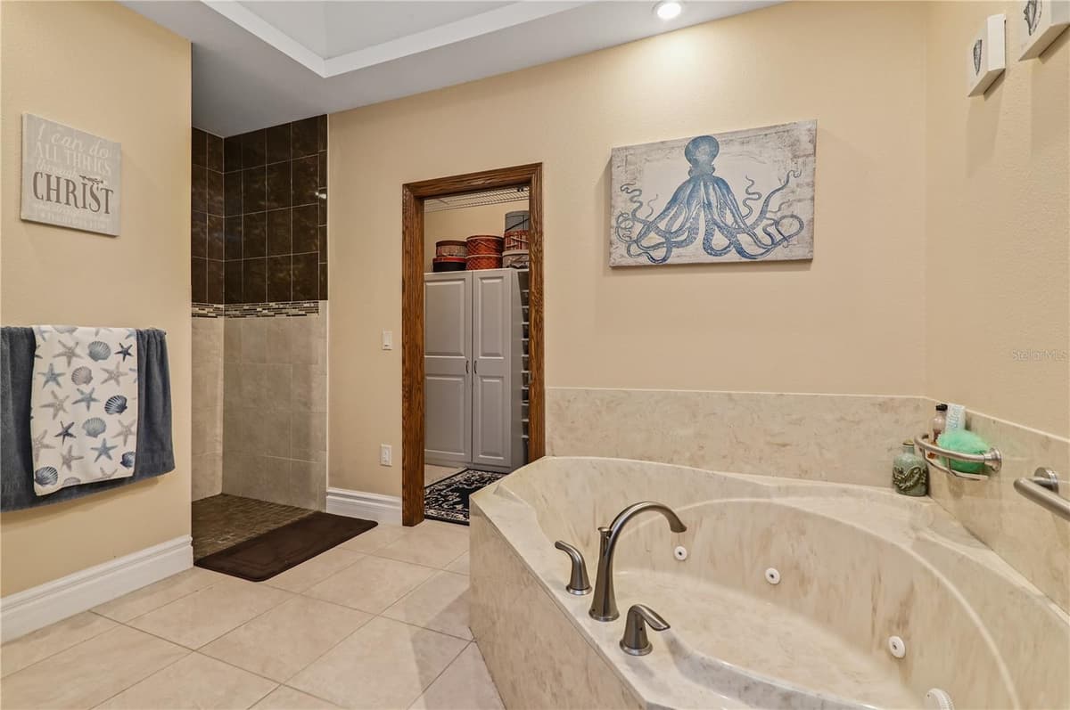 3933 MAMMOTH GROVE ROAD — photo 20 of 61