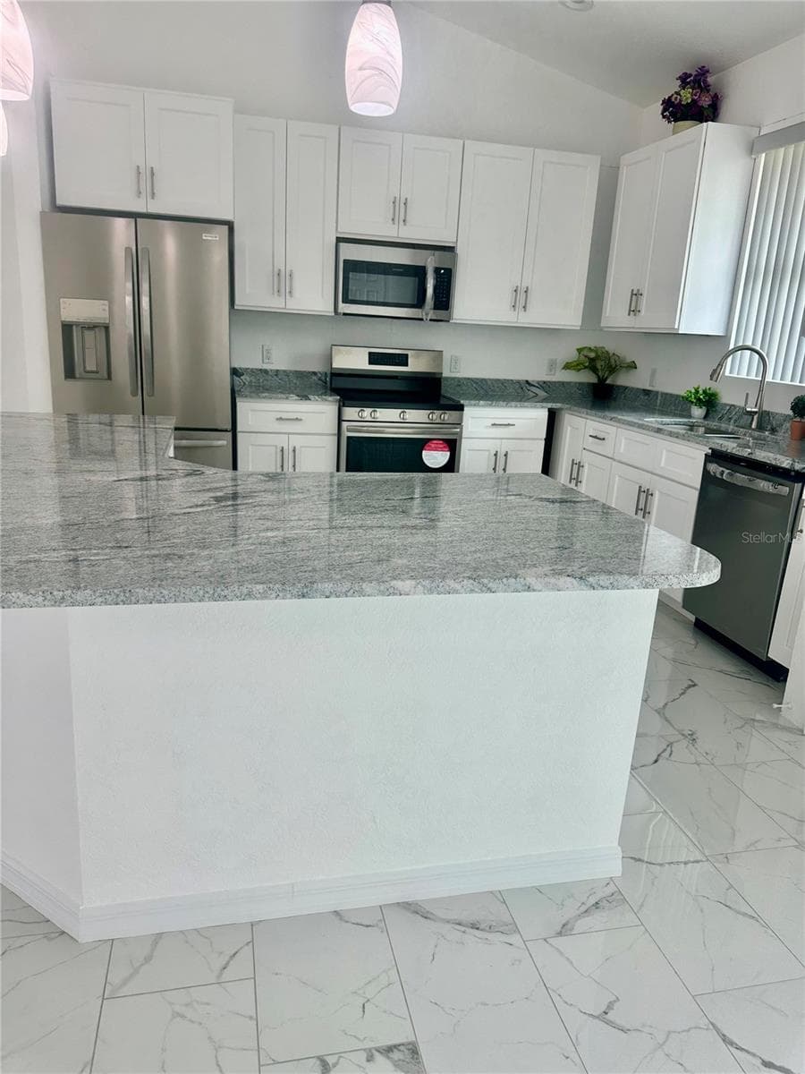 17271 PEGGY AVE. AVENUE — photo 18 of 23