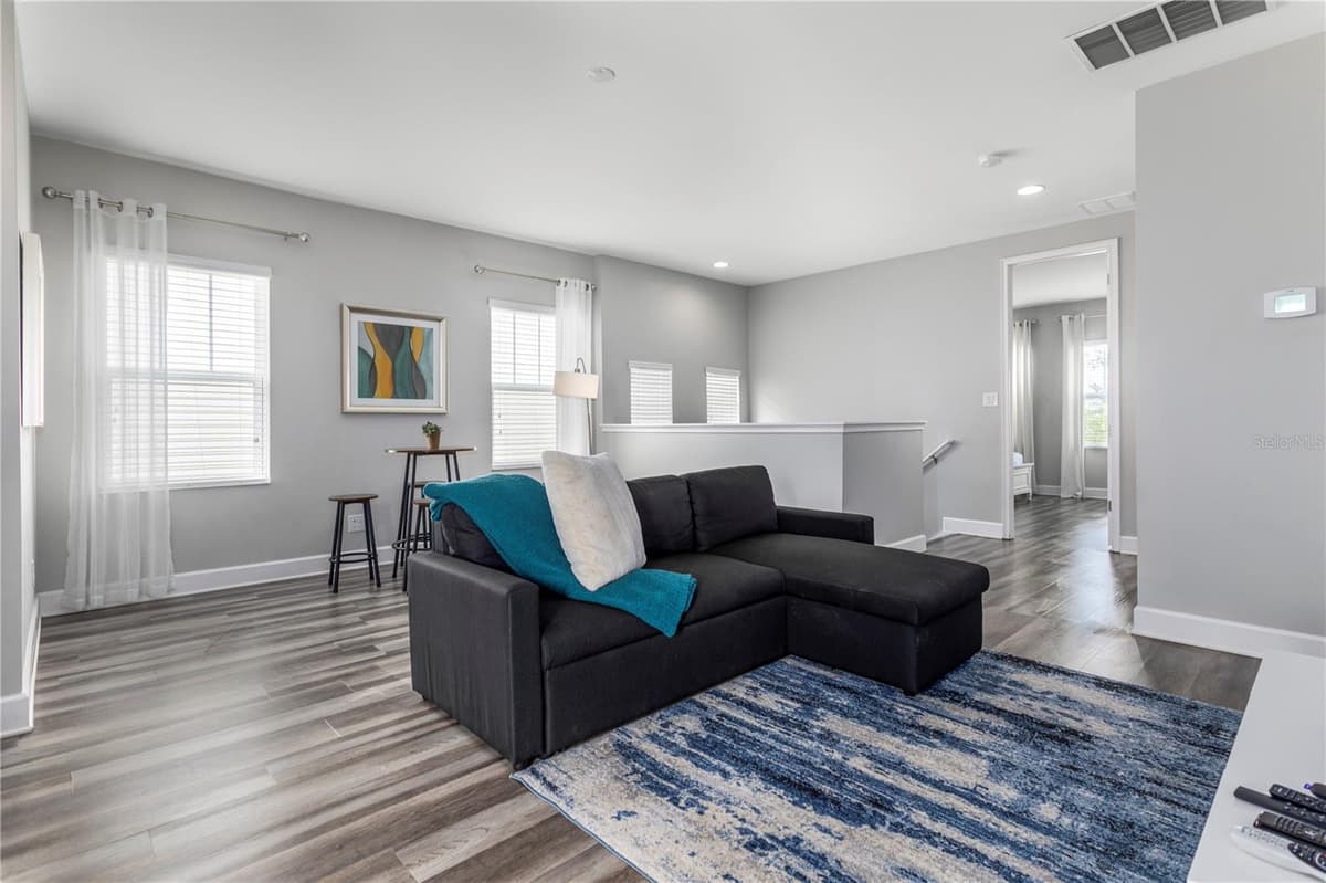 1407 FAIRVIEW CIRCLE — photo 29 of 68