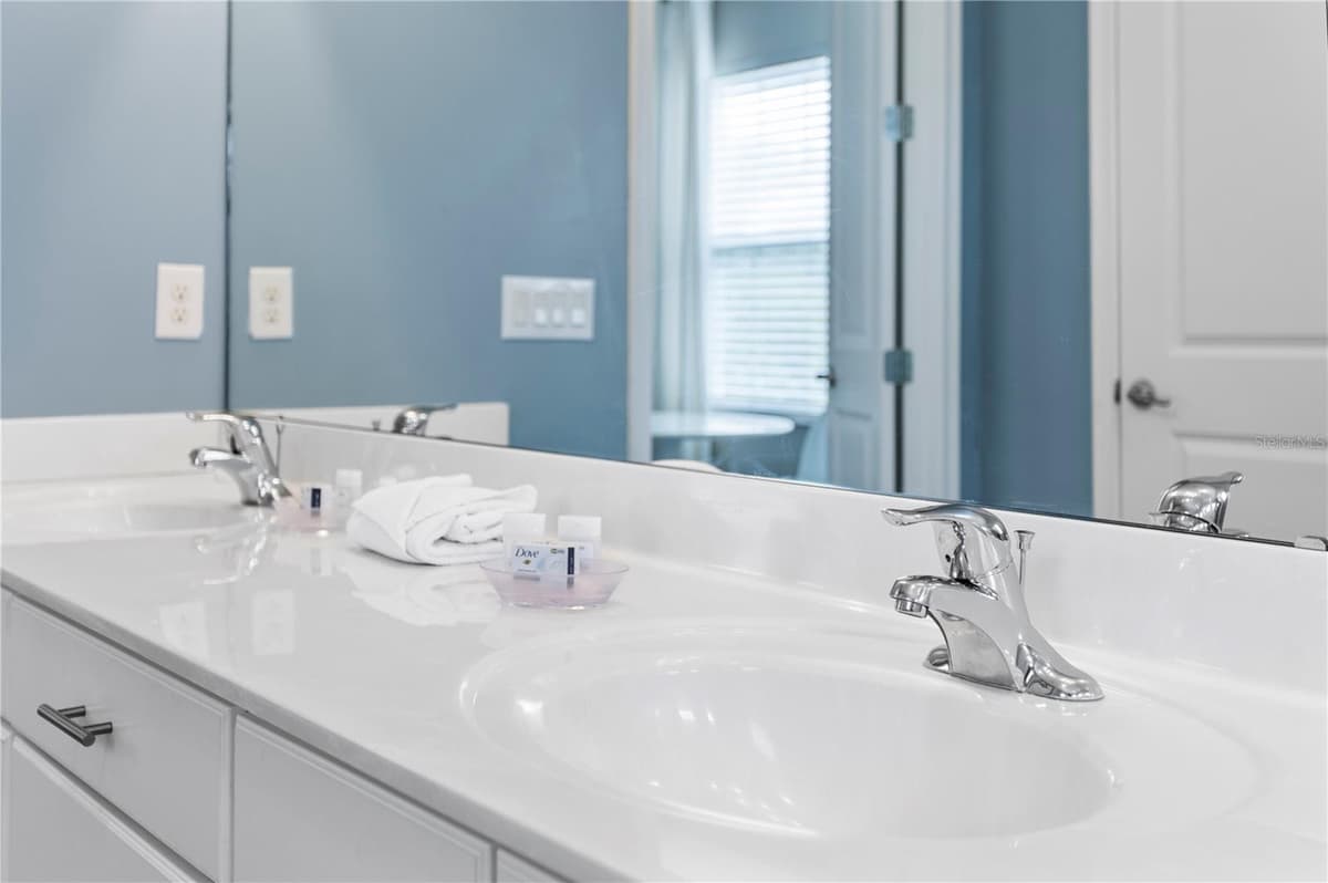 1407 FAIRVIEW CIRCLE — photo 46 of 68