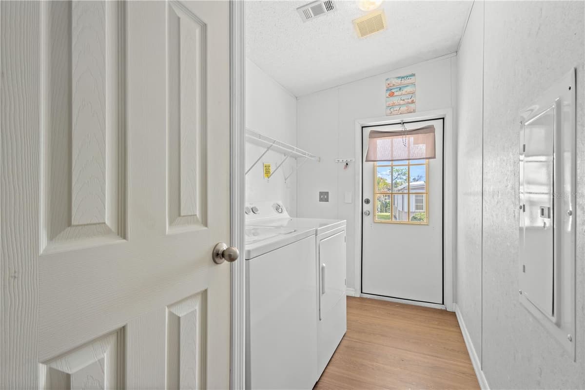 2100 KINGS HIGHWAY — photo 11 of 41