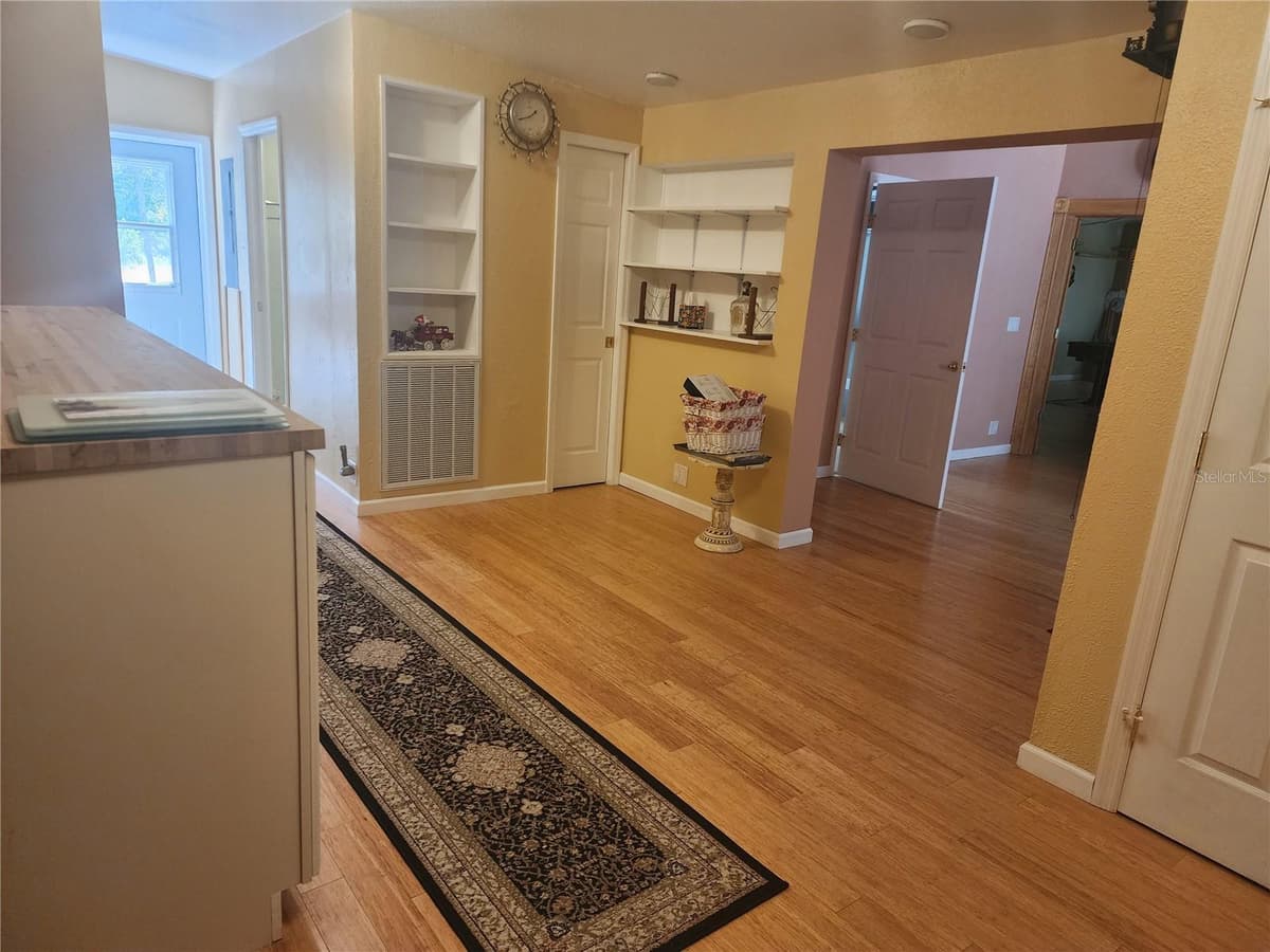 14902 ARRENA ROAD — photo 12 of 40