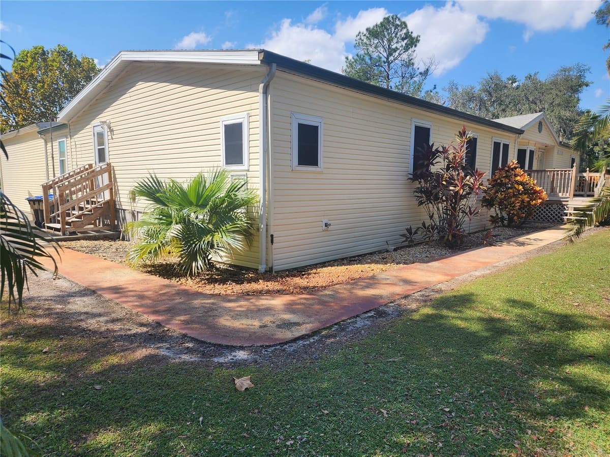 14902 ARRENA ROAD — photo 37 of 40