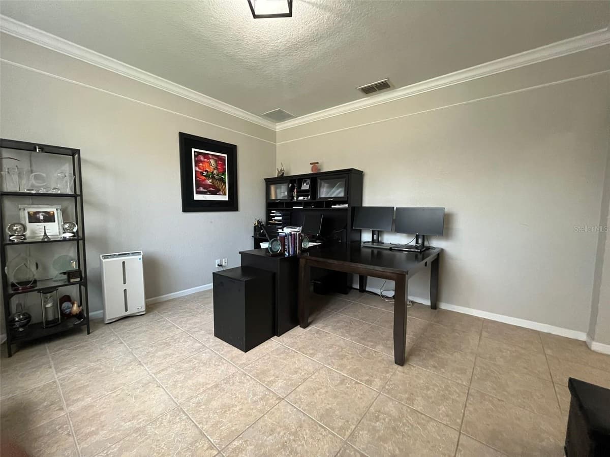 2321 HINSDALE DRIVE — photo 33 of 43