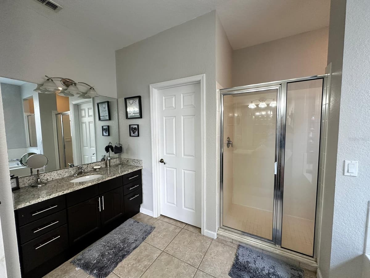 2321 HINSDALE DRIVE — photo 24 of 43