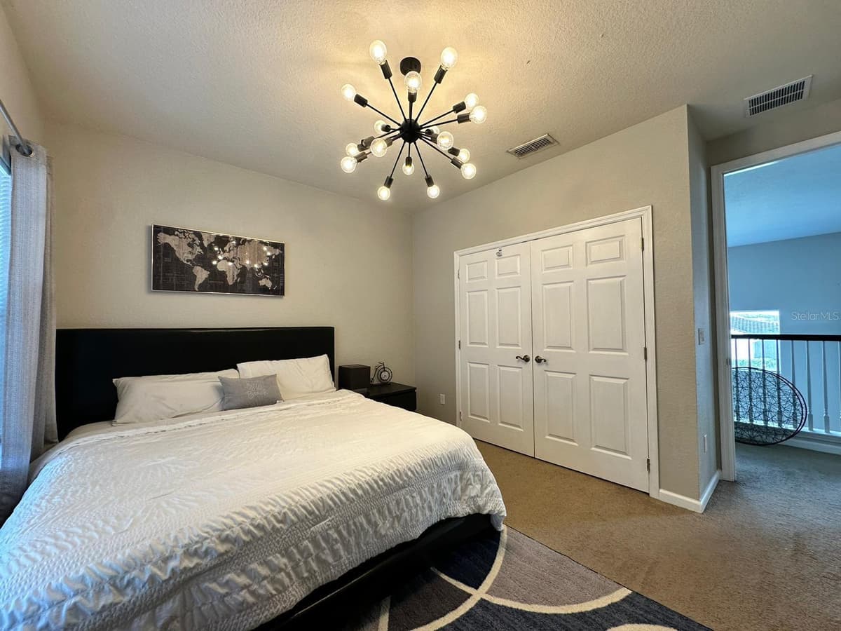 2321 HINSDALE DRIVE — photo 16 of 43