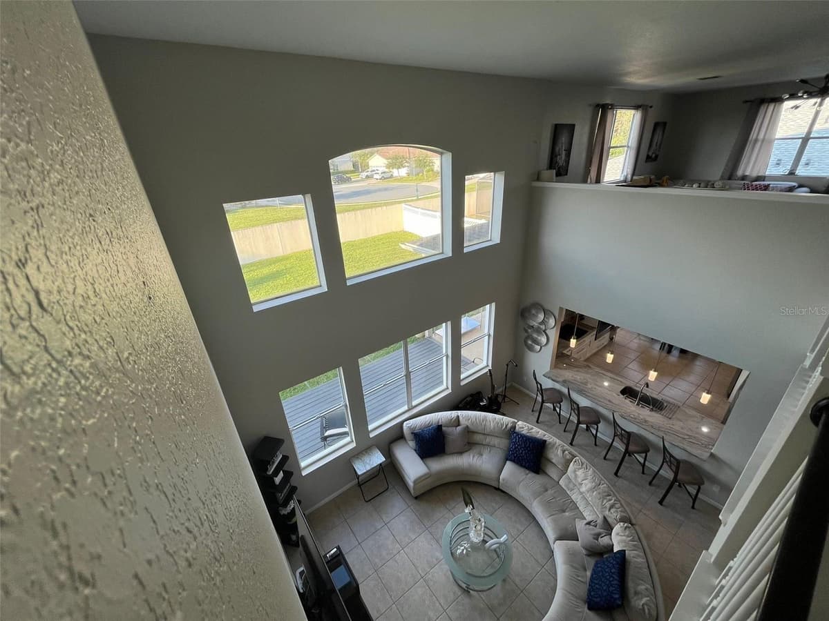 2321 HINSDALE DRIVE — photo 7 of 43