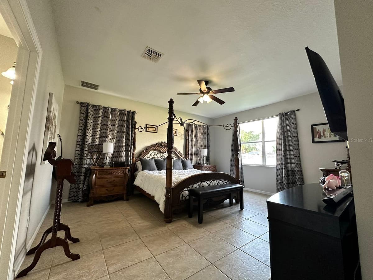 2321 HINSDALE DRIVE — photo 30 of 43