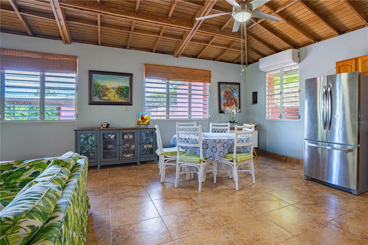 2 #8 URBANIZABLE. VILLA SOÑDA — photo 2 of 38