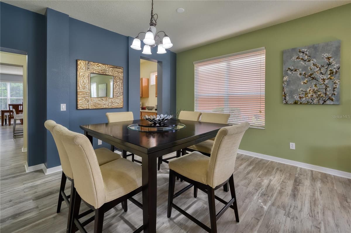 221 LAS FUENTES DRIVE — photo 12 of 55