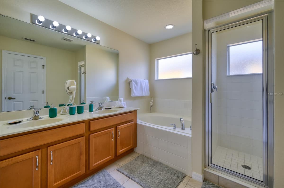 221 LAS FUENTES DRIVE — photo 46 of 55