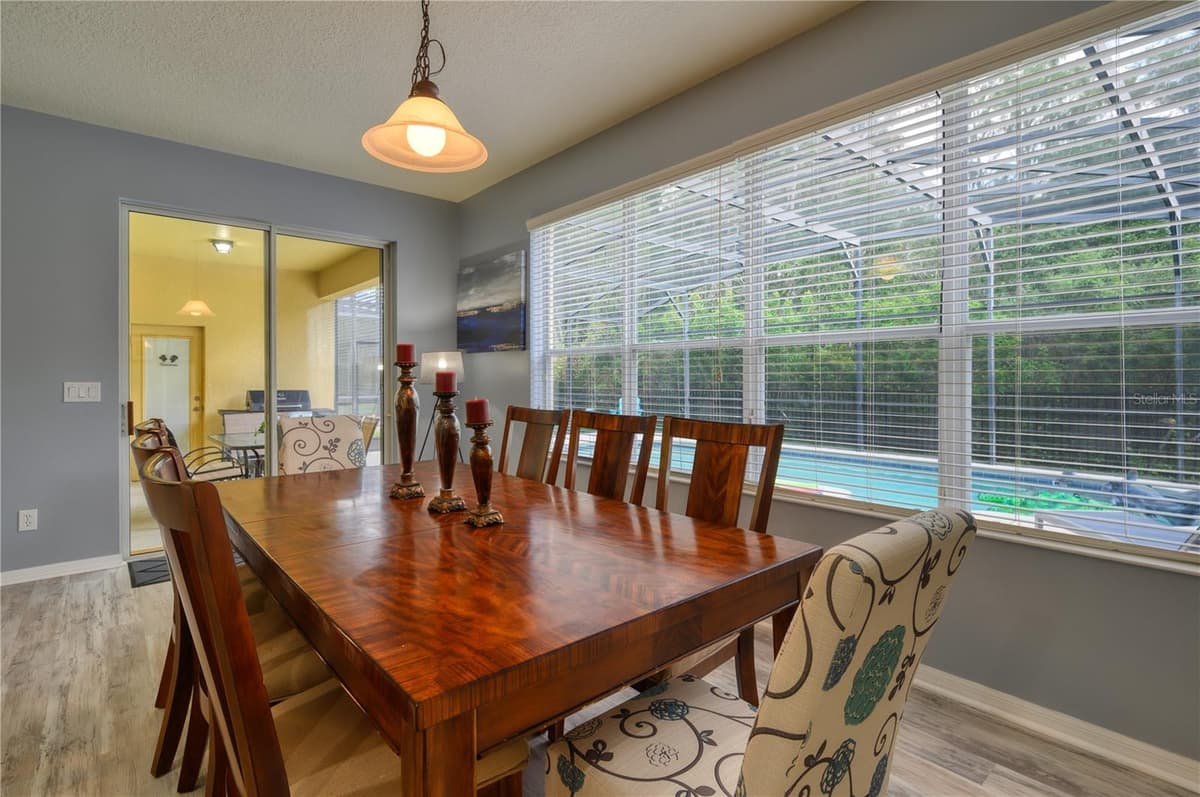 221 LAS FUENTES DRIVE — photo 22 of 55