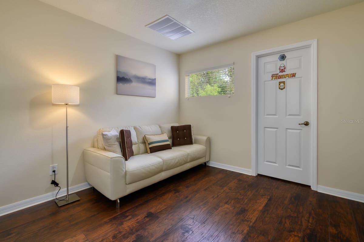 221 LAS FUENTES DRIVE — photo 36 of 55