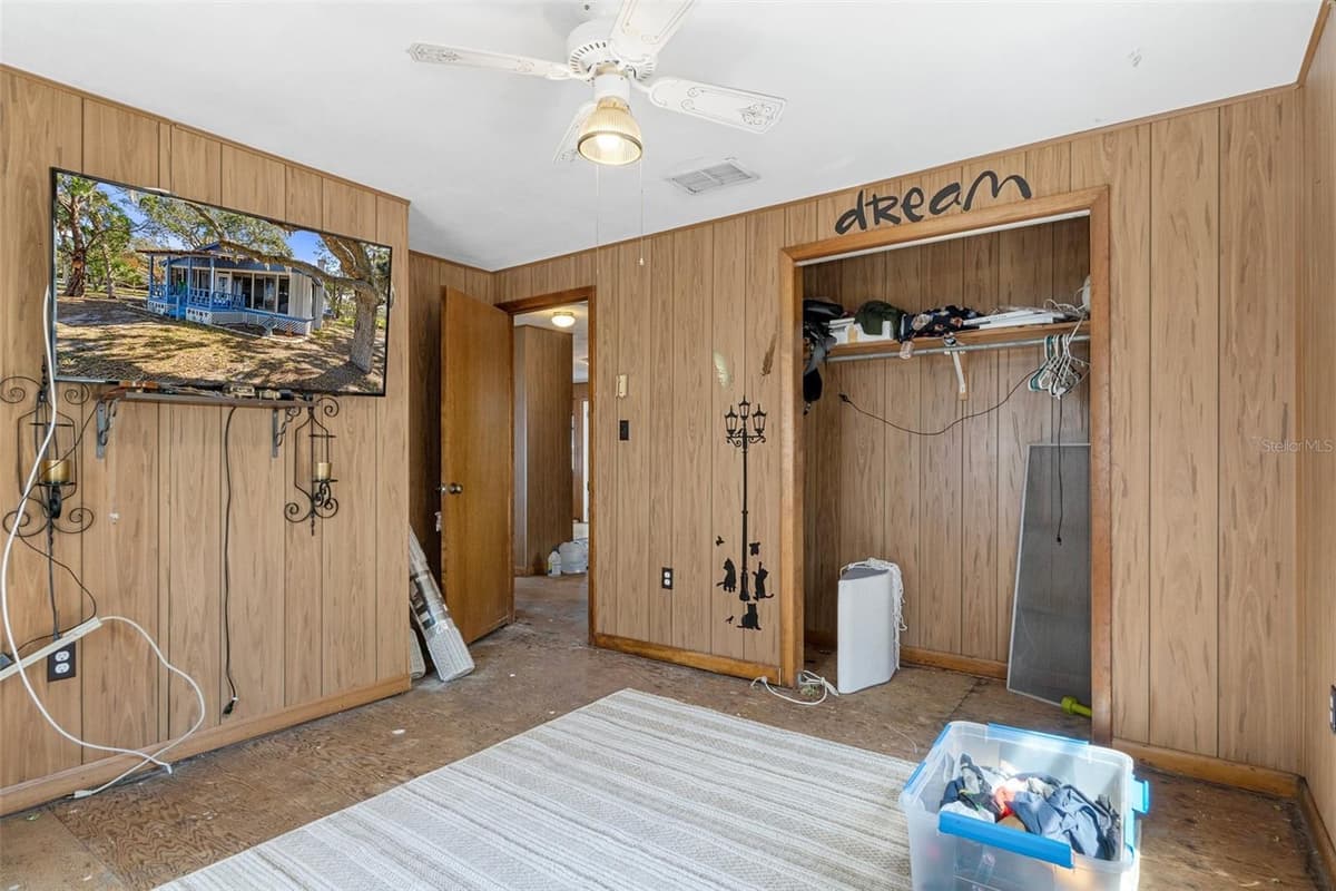 8812 CAMP LANE — photo 37 of 40