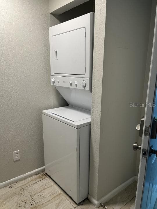 624 GOLDEN RAINTREE PLACE — photo 20 of 20