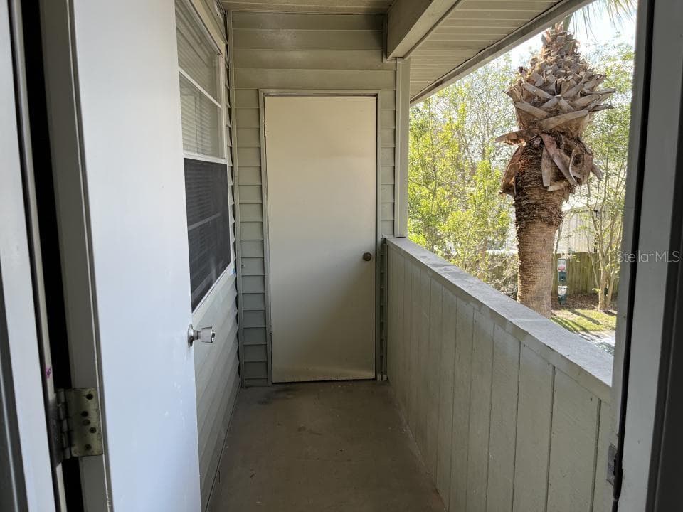 624 GOLDEN RAINTREE PLACE — photo 16 of 20