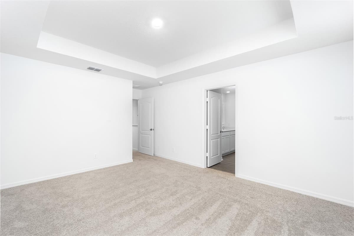 3728 BERGAMOT STREET — photo 13 of 21