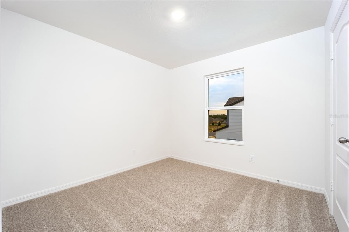 3728 BERGAMOT STREET — photo 17 of 21