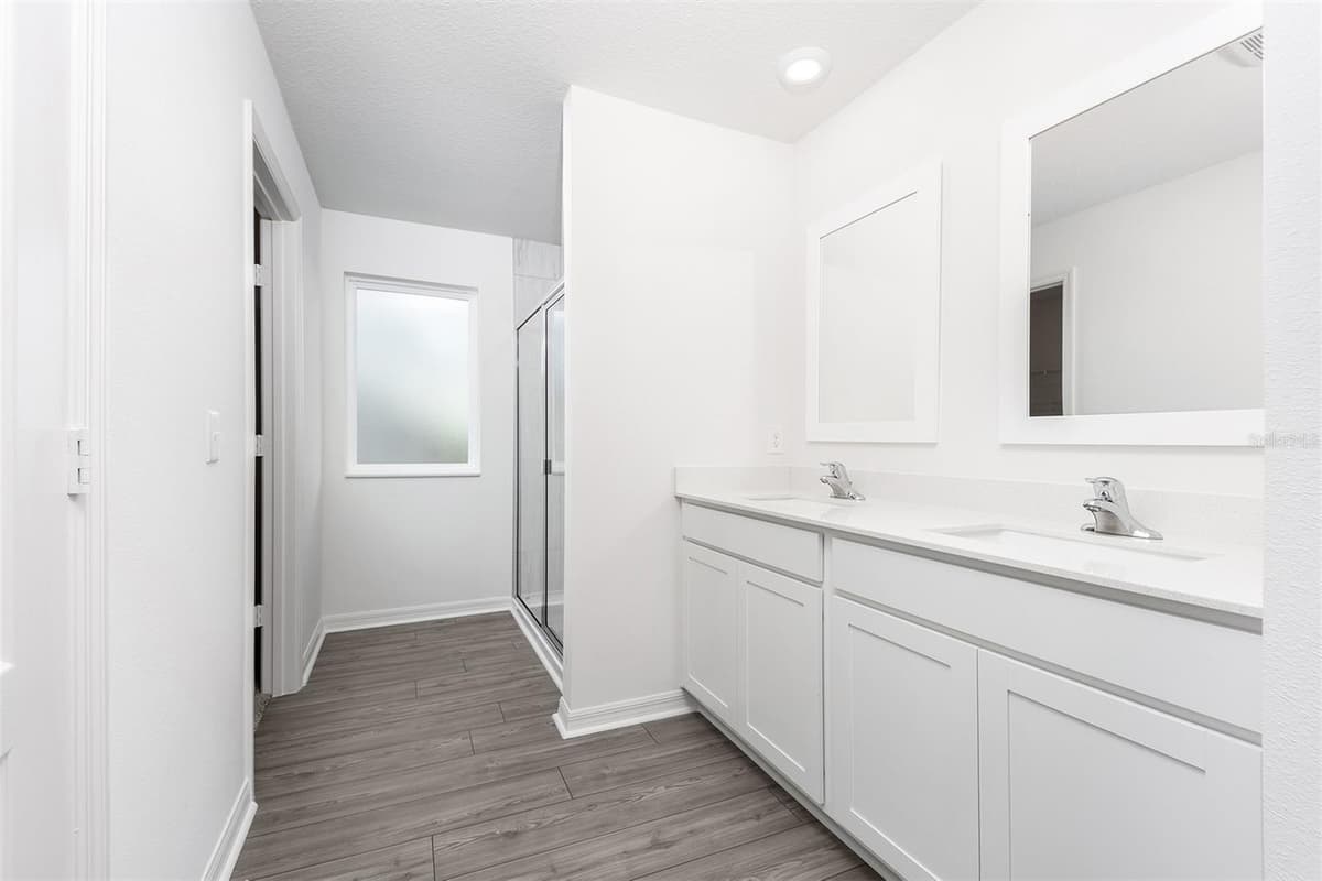 3732 BERGAMOT STREET — photo 12 of 19