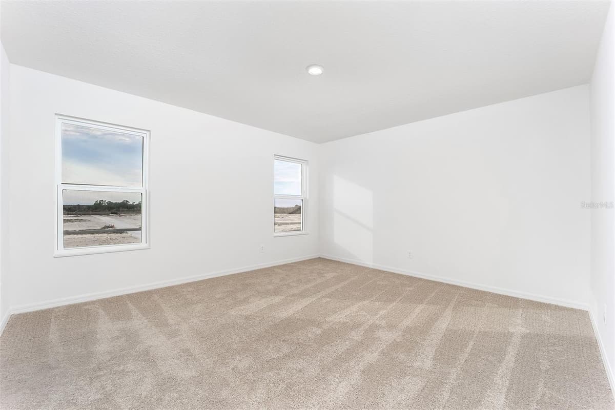 3732 BERGAMOT STREET — photo 10 of 19