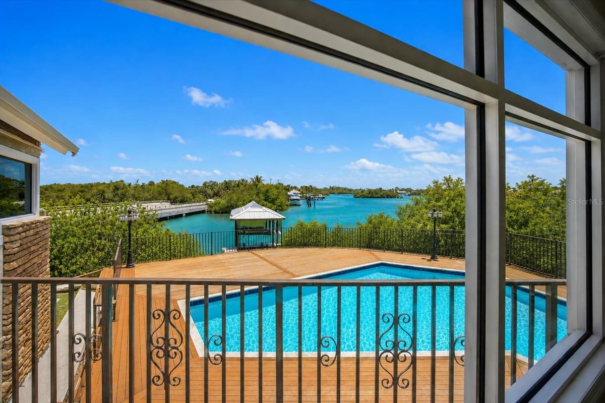 4024 CASEY KEY ROAD — photo 35 of 87