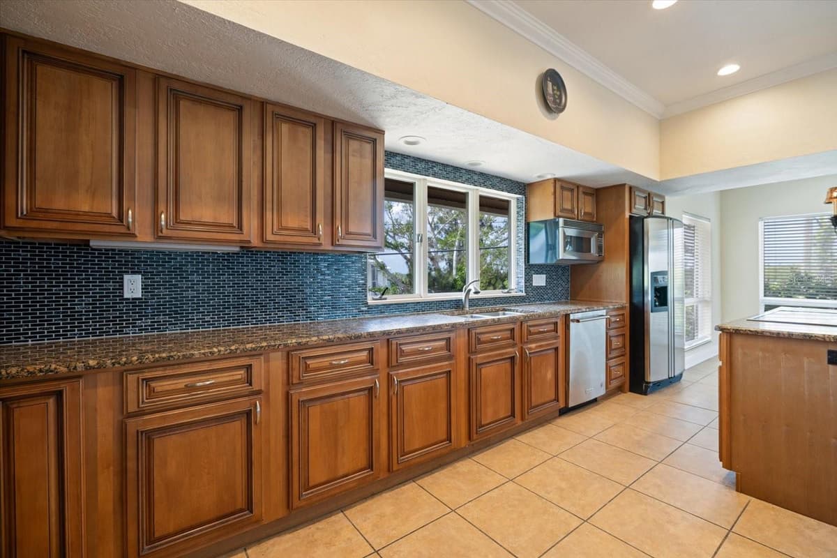 4024 CASEY KEY ROAD — photo 21 of 87
