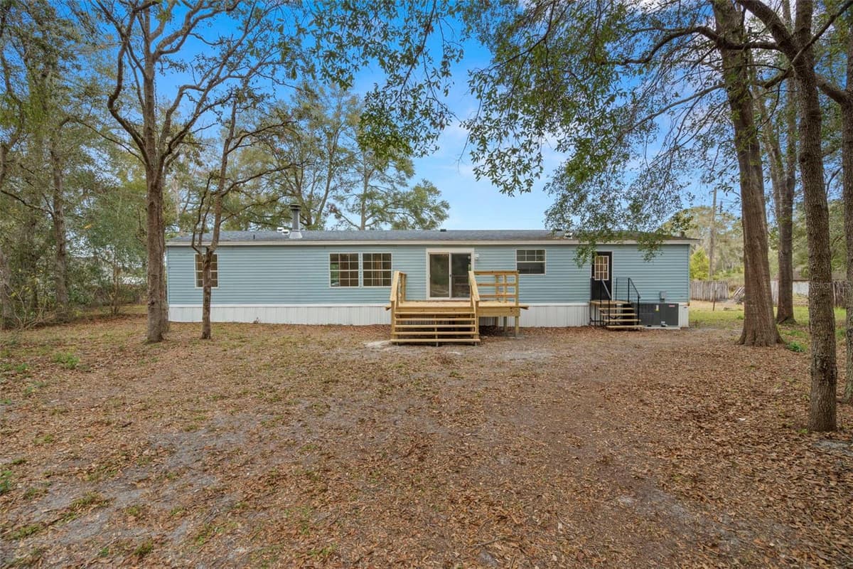 18202 ROGERLAND ROAD — photo 21 of 43