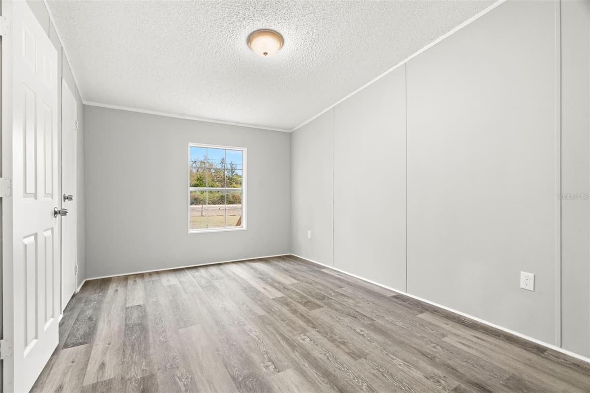 18202 ROGERLAND ROAD — photo 30 of 43