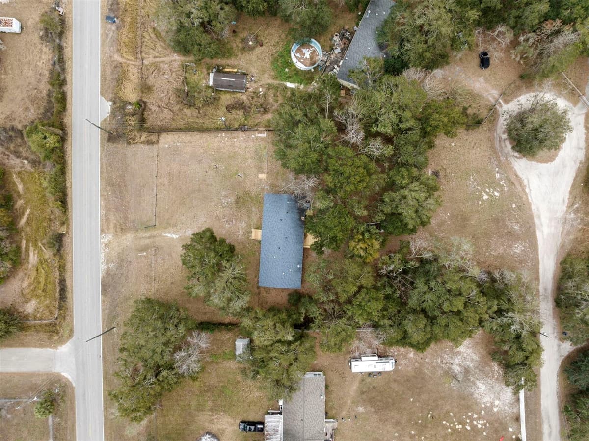 18202 ROGERLAND ROAD — photo 12 of 43