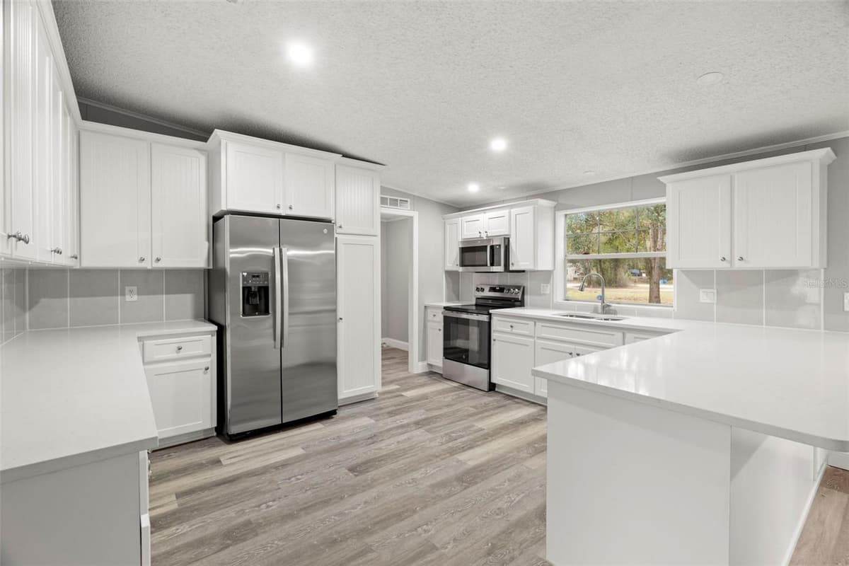 18202 ROGERLAND ROAD — photo 41 of 43