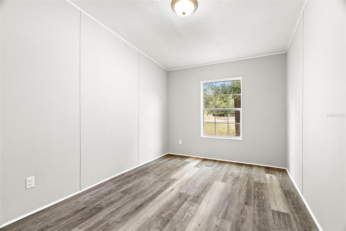 18202 ROGERLAND ROAD — photo 16 of 43